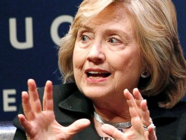 Clinton: Putin Isn't Hitler, He's Just Using Hitler's 'Tactics'