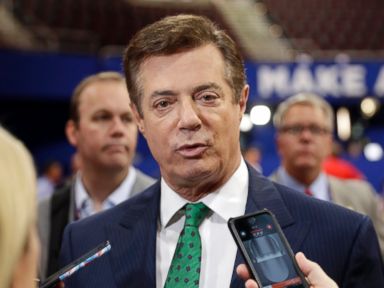 Spicer: Former campaign chairman had 'limited role'