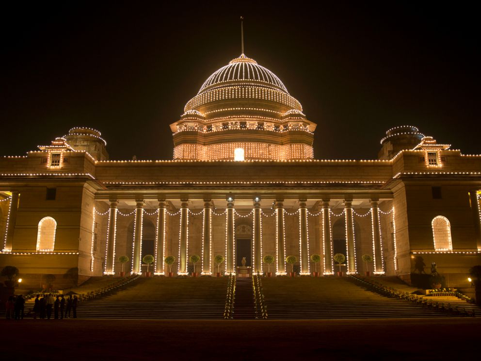 PHOTO: The illuminated Rashtrapati Bhavan, the presidential palace, is seen before President Barack Obama and first lady Michelle Obama and Indian President Pranab Mukherjee participate in a State Dinner, in New Delhi, India, Sunday, Jan. 25, 2015.