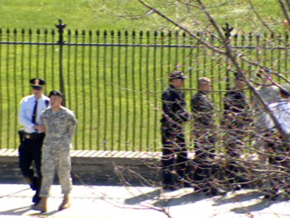 ABC News video of Lt. Dan Choi protesting Dont Ask Dont Tell at White House.