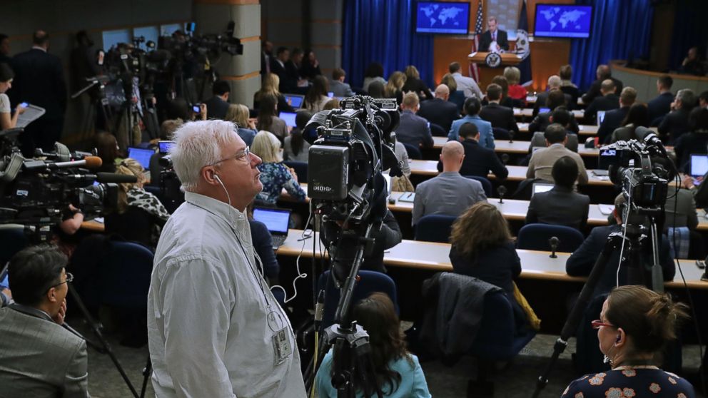 State Department darkens the briefing room again amid search for new spokesperson