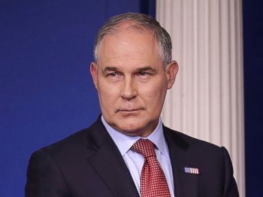 EPA says Pruitt took chartered, military flights costing taxpayers more than $58,000