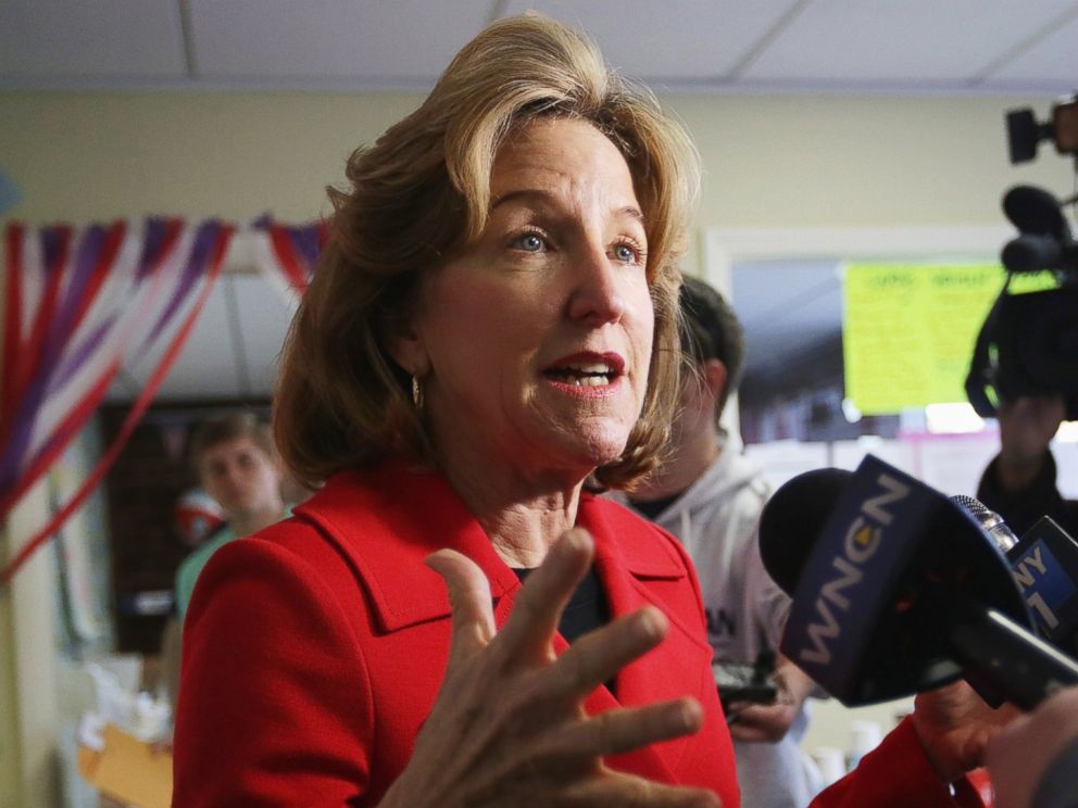 PHOTO: Incumbent U.S. Sen. Kay Hagan (D-NC) speaks to members of the media during a visit at her campaign office Nov. 3, 2014 in Cary, N.C.