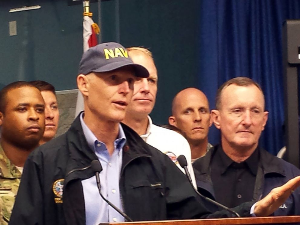 PHOTO: Florida Gov. Rick Scott holds a press conference, Oct. 7, 2016, in Tallahassee, Florida.