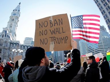 Thousands Join New Protests Against Trump's Immigration Order