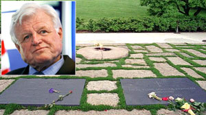 Ted Kennedy will be buried near JFK at Arlington National Cemetery