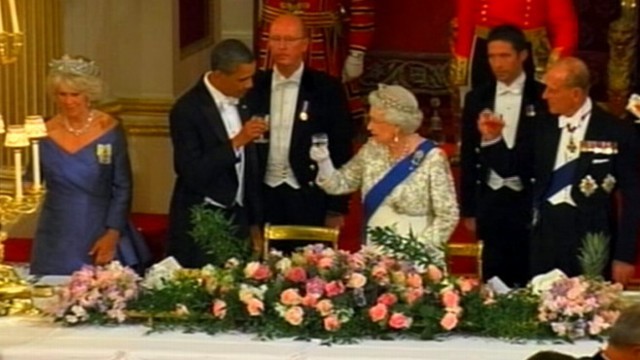 VIDEO: Obama's Toast to Queen Turns Awkward