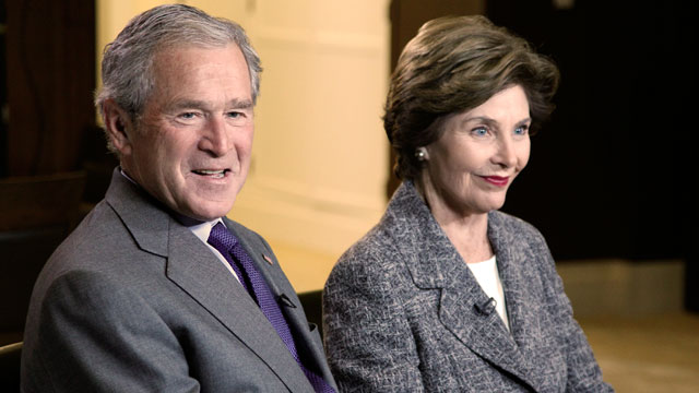 PHOTO: George W. Bush and former first lady Laura Bush speak to ABC "World News" anchor Diane Sawyer as they prepare for the opening and dedication of the George W. Bush Presidential Center.