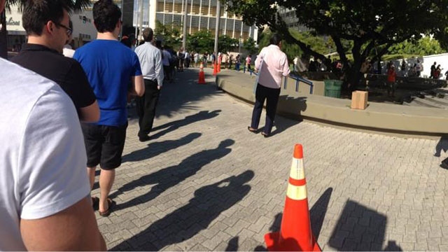 PHOTO: ABC News produce Seni Tienabeso, Jr. went to vote in Miami Beach, Nov. 2, 2012.