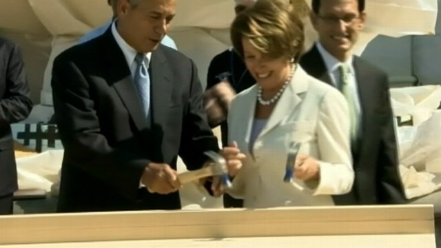 VIDEO: Bipartisan leaders take part in construction of stage that will host the next presidents inaugurati