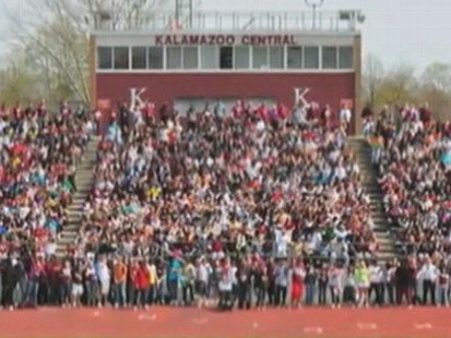 VIDEO: President to Speak at Kalamazoo High School Graduation