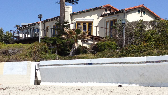 PHOTO: Mitt Romney's beachfront mansion in La Jolla, Calif. is shown.