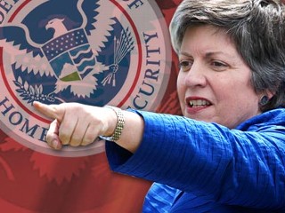 Photo: DHS Issued Report on Extremism Despite Concerns: Homeland official: Report on right-wing extremists issued despite civil liberties concerns