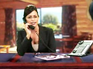 Obama Girl Role-plays Palin