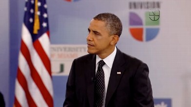 PHOTO: President Obama is interviewed on Univision on September 20, 2012.