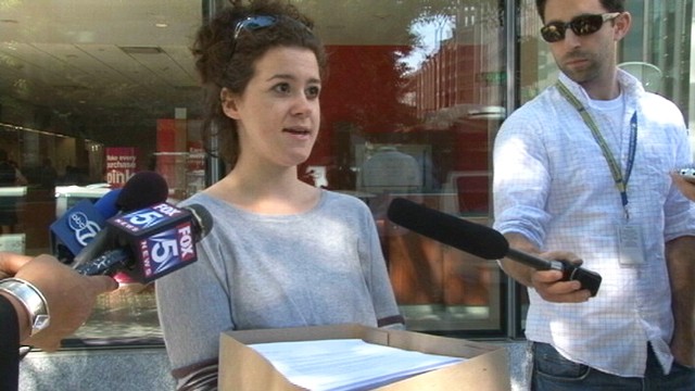 WATCH: Bank of America Customer Protests Fee
