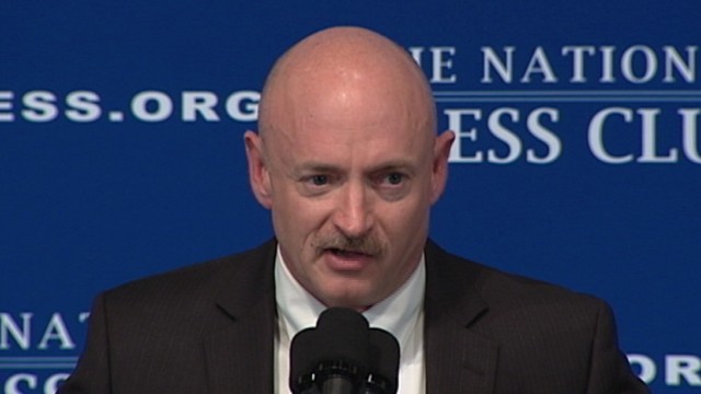 VIDE: Mark Kelly Jokes About Presidential Run