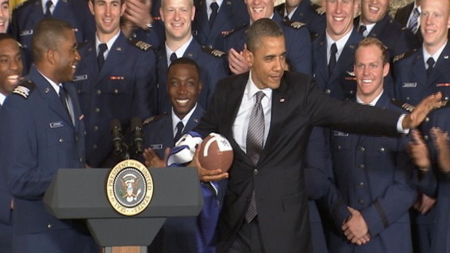 VIDEO: Obama Strikes Heisman Pose