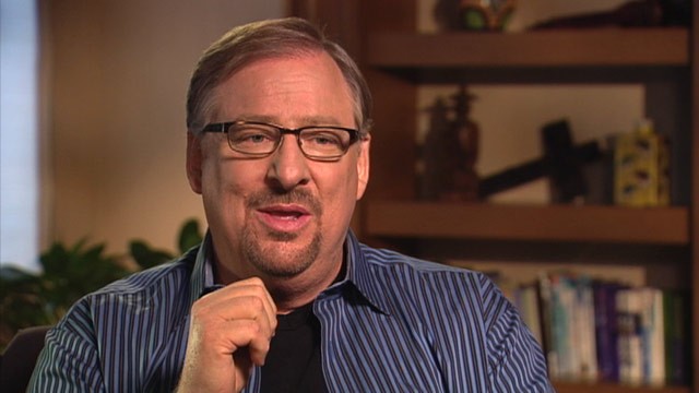 PHOTO: Saddleback Church pastor Rick Warren is interviewed on