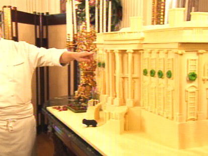 Video of the White House chef showing off the ginger bread house.