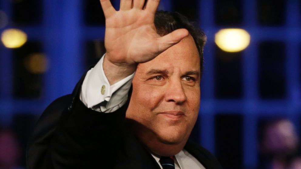 PHOTO: Republican New Jersey Gov. Chris Christie waves as he celebrates his election victory in Asbury Park, N.J., Tuesday, Nov. 5, 2013, after defeating Democratic challenger Barbara Buono.