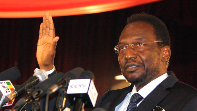 PHOTO: Parliamentary head Dioncounda Traore is sworn in as interim president at a ceremony in Bamako, Mali, April 12, 2012.