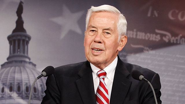 PHOTO: Sen. Richard Lugar talks to reporters about the new "Practical Energy and Climate Plan" legislation at the U.S. Capitol June 9, 2010 in Washington, DC.