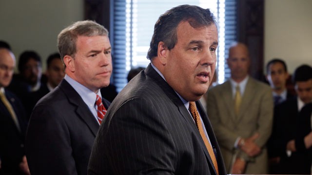 PHOTO: New Jersey Attorney General Jeffrey Chiesa, left, listens as Gov. Chris Christie announces that Chiesa will temporarily fill the U.S. Senate seat, June 6, 2013, in Trenton, N.J.