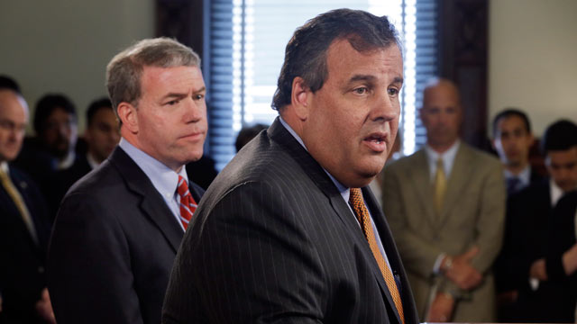 PHOTO: New Jersey Attorney General Jeffrey Chiesa, left, listens as Gov. Chris Christie announces that Chiesa will temporarily fill the U.S. Senate seat, June 6, 2013, in Trenton, N.J.