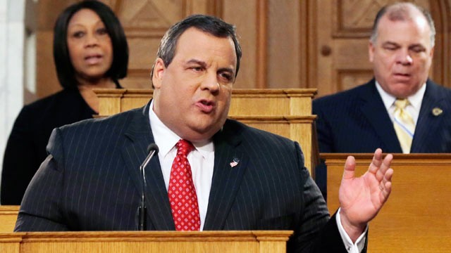PHOTO: Gov. Chris Christie delivers his State Of The State address at the Statehouse, Jan. 8, 2013, in Trenton, N.J.
