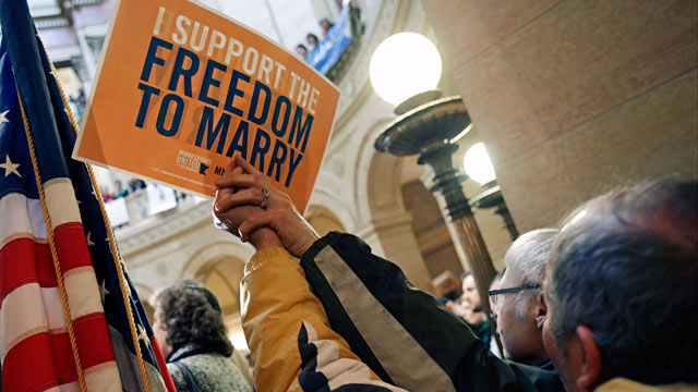 PHOTO: Gay marriage supporters
