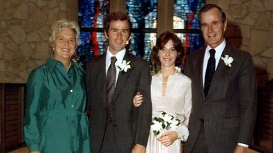 PHOTO: President George W. and Laura Bush pose at their wedding with President and Mrs. Bush on Nov. 5 1977 in Midland, Texas.