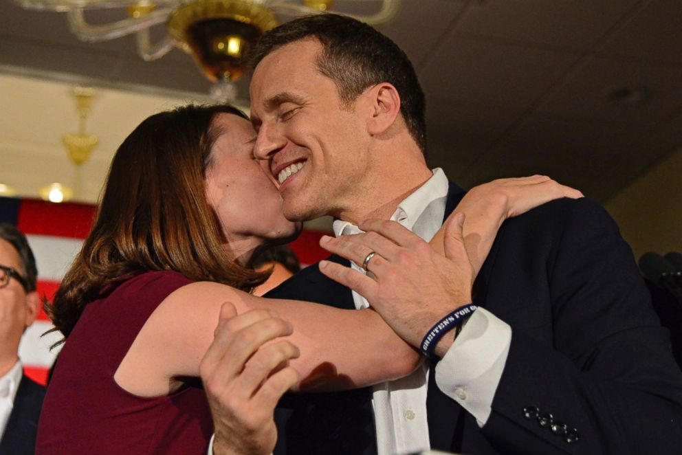 Blackmail alleged as Greitens admits to extramarital affair Blackmail alleged as Greitens admits to extramarital affair