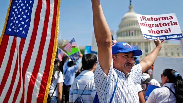PHOTO: Immigration reform rally
