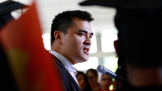 PHOTO: Former Washington Post journalist turned immigration reform activist, Jose Antonio Vargas, center, an illegal immigrant himself, speaks at an informational news conference supporting President Obama's announcement to stop deportations of younger il