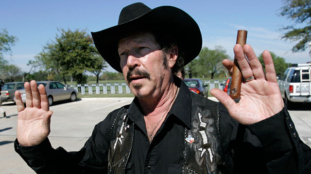 PHOTO: Kinky Friedman