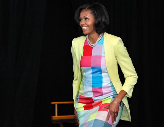 First Lady Fashionable at Newseum