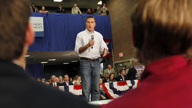 PHOTO: Mitt Romney speaks at a town hall meeting at Capital University in Bexley, Ohio Feb. 29, 2012.