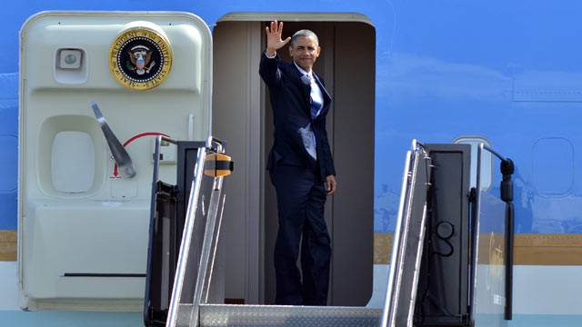 PHOTO: President Barack Obama waves to reporters as he boards Air Force One at Bostons Logan International Airport in this April 18, 2013 file photo.