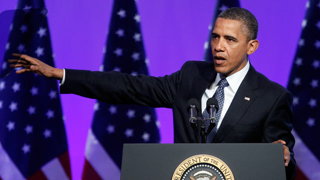 PHOTO: President Barack Obama gestures as he speaks at The Associated Press luncheon during the ASNE Convention on April 3, 2012, in Washington.