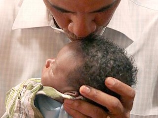 Obama Tops Babysitter Race in New Poll