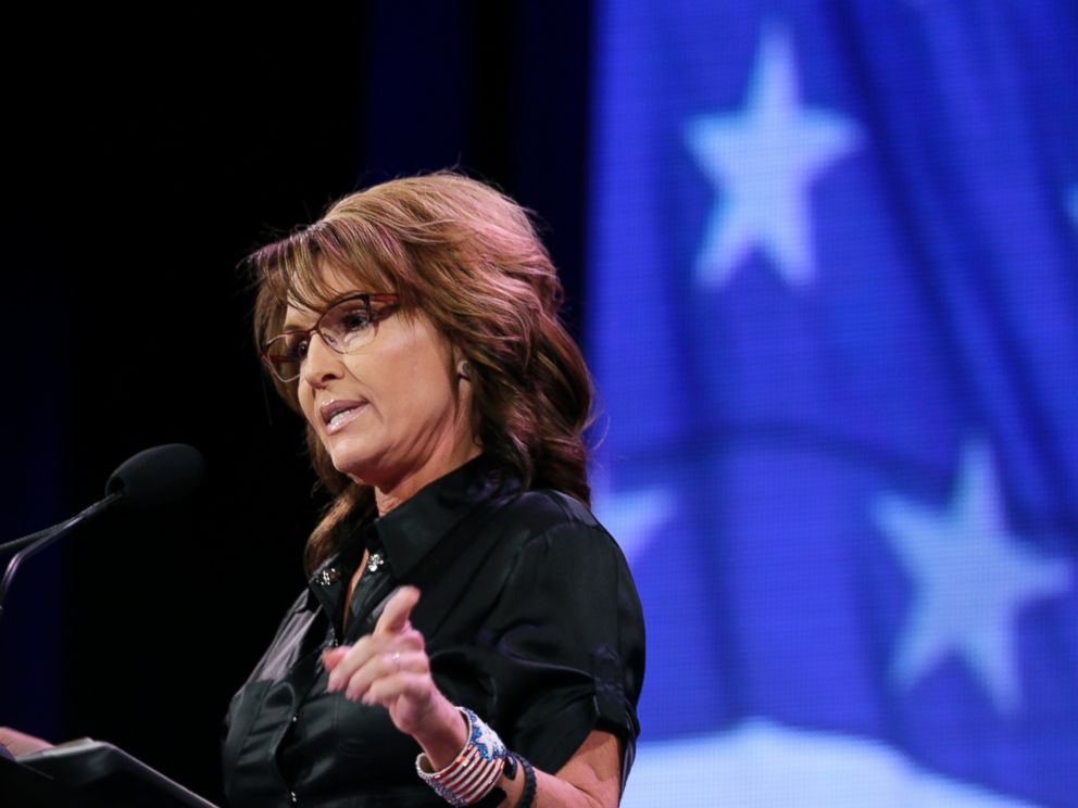 PHOTO: Former Alaska Gov. Sarah Palin speaks during the Freedom Summit, Saturday, Jan. 24, 2015, in Des Moines, Iowa.