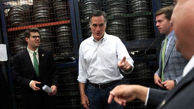 PHOTO: Republican presidential candidate, former Massachusetts Gov. Mitt Romney talks to a supporter at a town hall-style meeting in Euclid, Ohio, May 7, 2012.