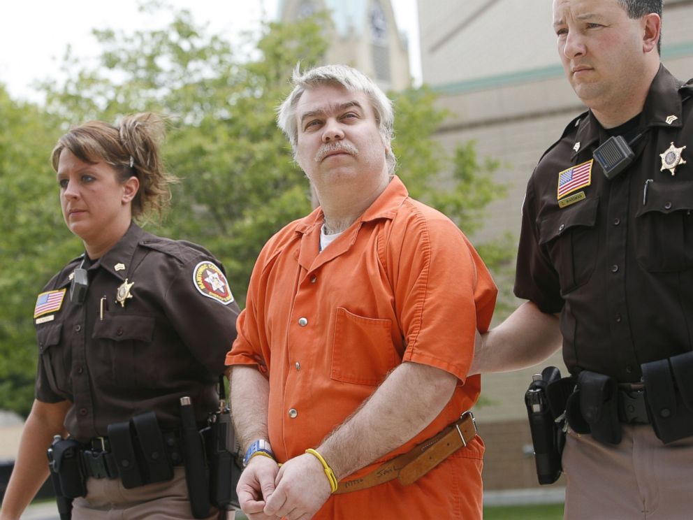 PHOTO: Steven Avery is escorted to the Manitowoc County Courthouse for sentencing, June 1, 2007, in Manitowoc, Wis.
