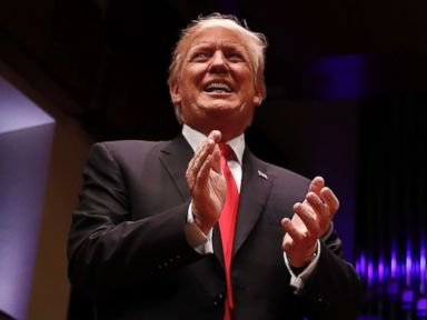 Trump goes after the media at event honoring veterans