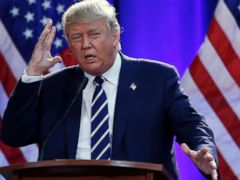 PHOTO: Republican presidential candidate Donald Trump addresses a GOP fundraising event, Aug. 11, 2015, in Birch Run, Mich.
