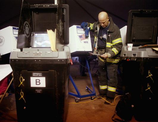 Voting Scenes from Across the Country 