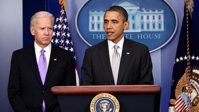 PHOTO: President Barack Obama announces the creation of an interagency task force for guns as as Vice President Joseph Biden listens at the White House, Dec. 19, 2012 in Washington, DC.