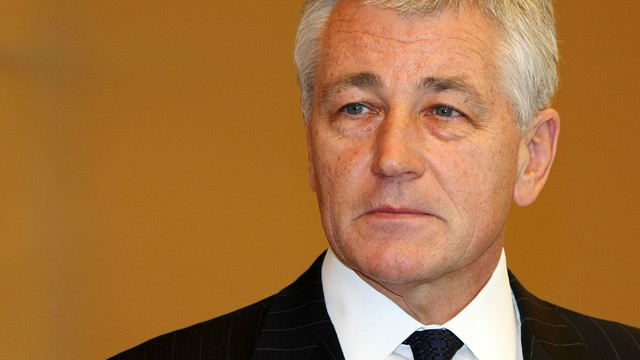 PHOTO: U.S. Senior Senator Chuck Hagel waits for Japanese Prime Minister Taro Aso at Asos official residence in this October 16, 2008 file photo in Tokyo, Japan.