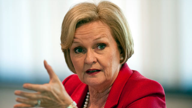 PHOTO: Sen. Claire McCaskill speaks to constituents during a roundtable discussion on the campus of the University of Central Missouri, in Warrensburg, Mo.